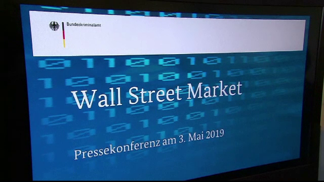 Descoperirea șocantă făcută de polițiști pe Dark web. Ce se vindea pe „Piața Wall Street”