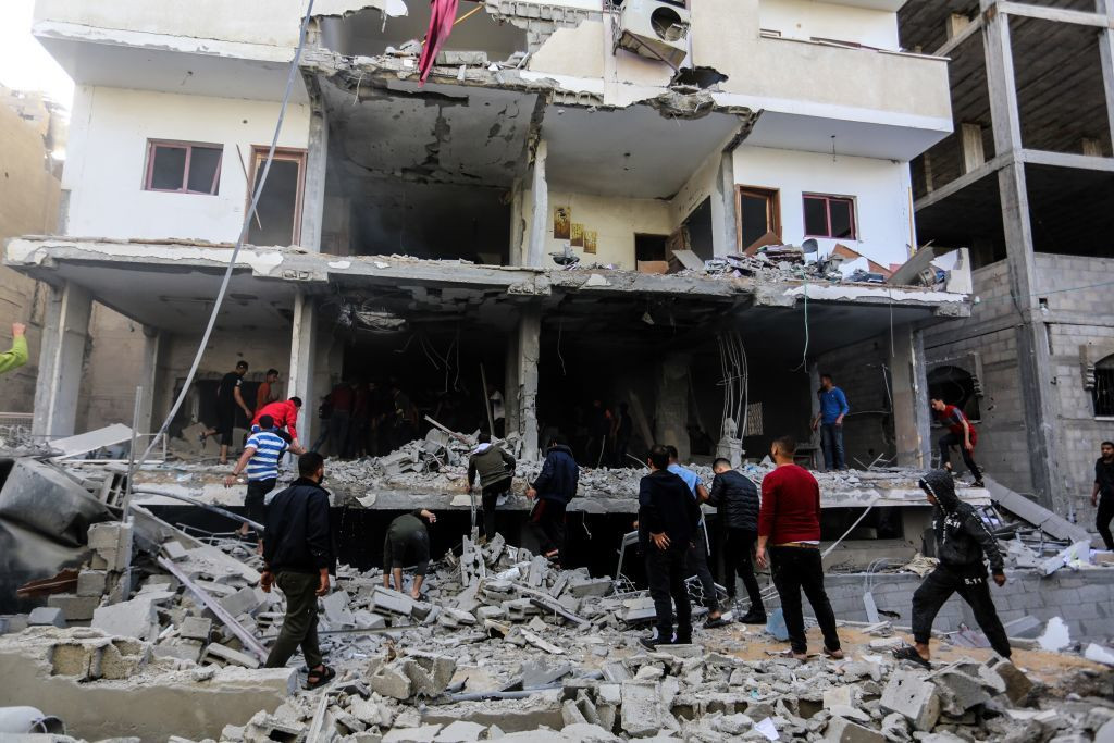 Fasia Gaza, bombardata de Israel - 12