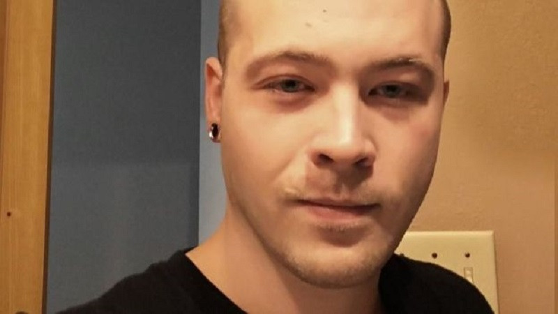 Motivul pentru care o barmaniță riscă închisoarea după ce a vândut alcool unui tânăr