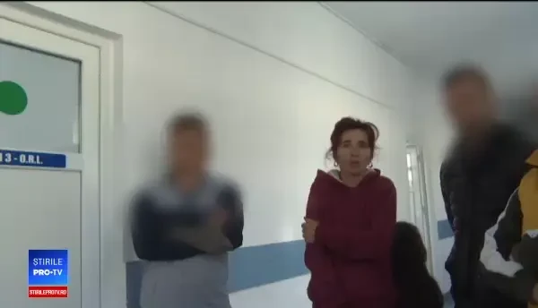 Bărbat, bătut și lăsat fără o ureche, după ce vecinul a descoperit mesajele date soției