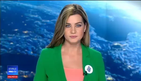 Polițiști și jandarmi atacați cu bâte și topoare de indivizi nervoși care făceau grătar la bloc