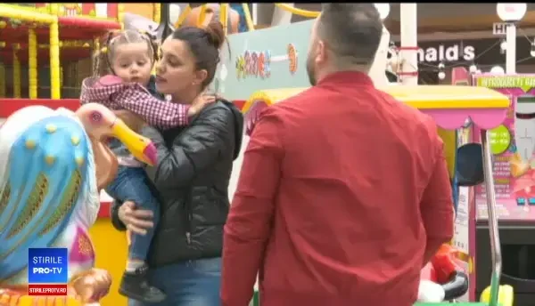 Românii au prins curaj să facă al doilea copil abia în ultimii trei ani. Ce i-a motivat