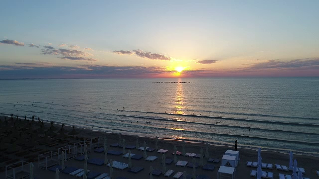 Ce înseamnă plajele marcate cu "blue flag" şi câte avem pe litoral