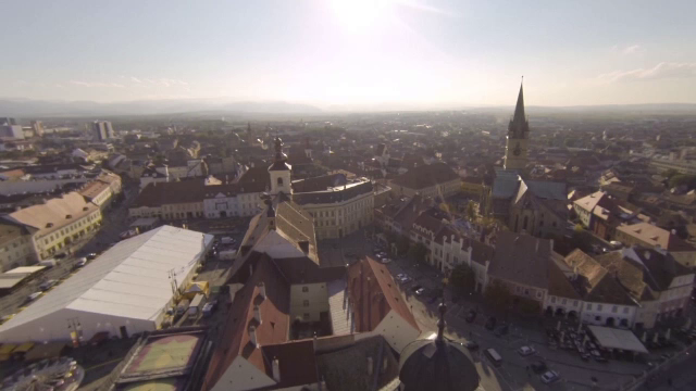 Măsuri de siguranță severe înaintea Summitului din Sibiu. Reacția turiștilor prezenți