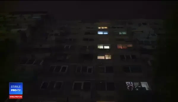 Crimă şocantă în Capitală. Tânără, de 19 ani, ucisă de iubitul aflat sub influenţa drogurilor