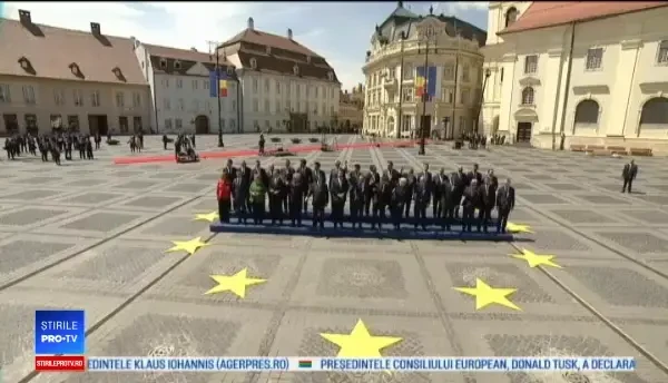 Summitul de la Sibiu. Ce glumă i-a făcut Donald Tusk lui Jean-Claude Juncker