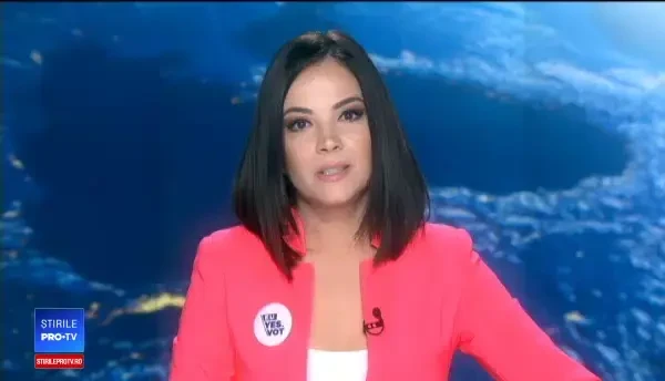 Anne Hathaway a primit o stea pe bulevardul Walk of Fame