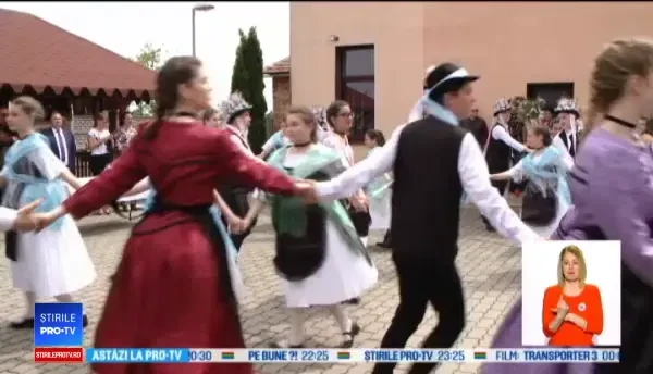 Satele care păstrează moștenirea lăsată de șvabi și sași. Cum sunt răsfățați oaspeții