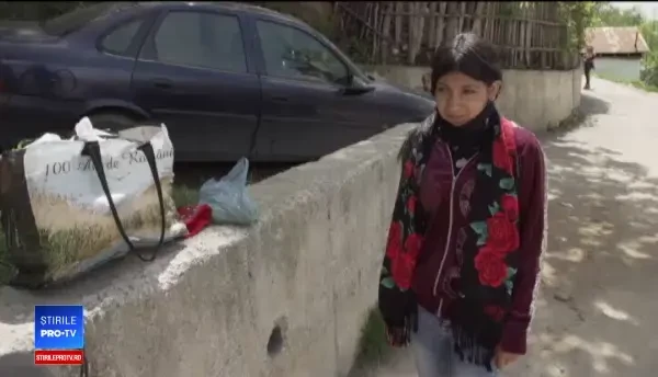 O tânără de 18 ani a fost înjunghiată de iubitul ei, în plină stradă. De la ce a pornit scandalul