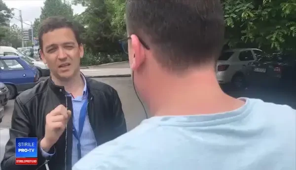 Șofer UBER, amendat în trafic cu 1.000 lei. Crede că a fost ”victima” unui taximetrist