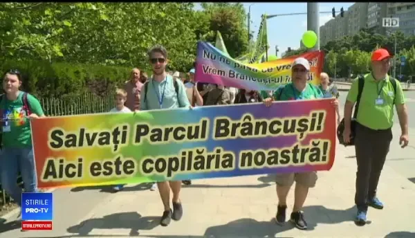 Protest după o nouă retrocedare controversată în sectorul 3. ”Vrem parcuri, nu betoane”