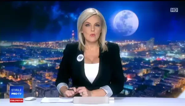 Fenomen astronomic rar pe cerul Berlinului. Mii de oameni au admirat priveliștea