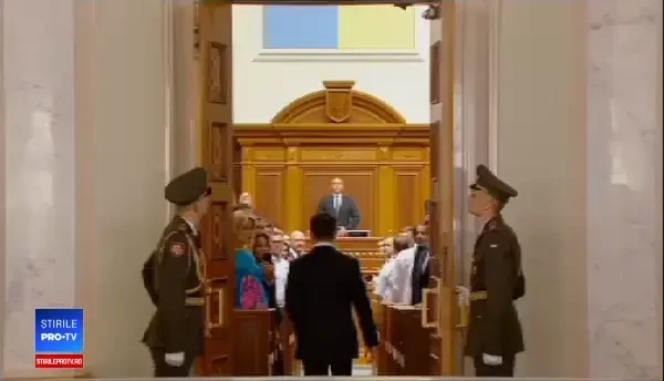 Noul preşedinte al Ucrainei anunţă dizolvarea parlamentului şi alegeri anticipate