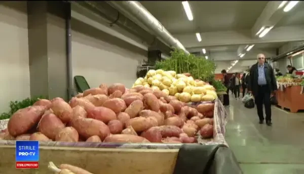 Motivul pentru care românii mănâncă mai puțini cartofi. Ce preferă la restaurant