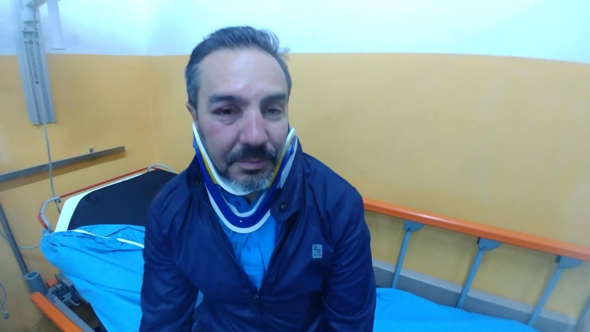 Liderul USR Mehedinți afirmă că a fost ”bătut cu bestialitate” în timp ce împărțea pliante