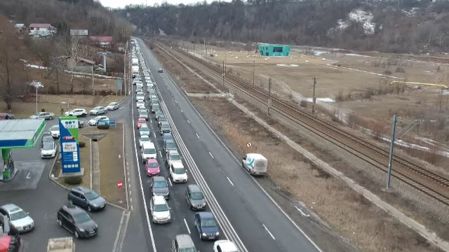 Cum explică ministrul Transporturilor lipsa autostrăzilor în România. Replica lui Dragnea