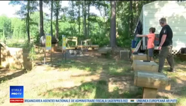 Americanii își învață copiii să folosească armele: "Mi se pare lipsit de rațiune"