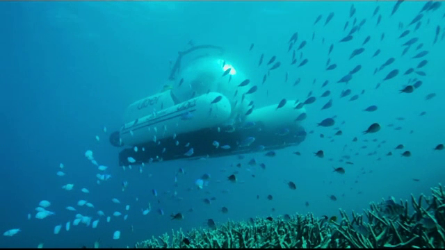 Un mini-submarin îi va plimba pe doritori în Marea Barieră de Corali. Cât costă călătoria