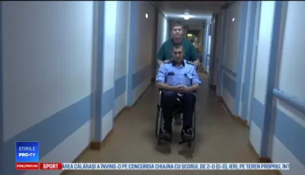 Polițist târât zeci de metri de șoferul pe care intenționa să-l tragă pe dreapta