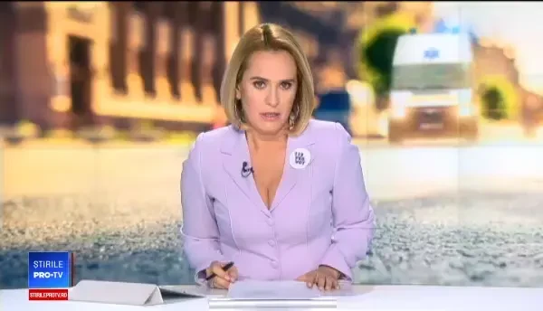 Asistenta de pe ambulanța din care s-a aruncat o pacientă ”nu a respectat procedurile”