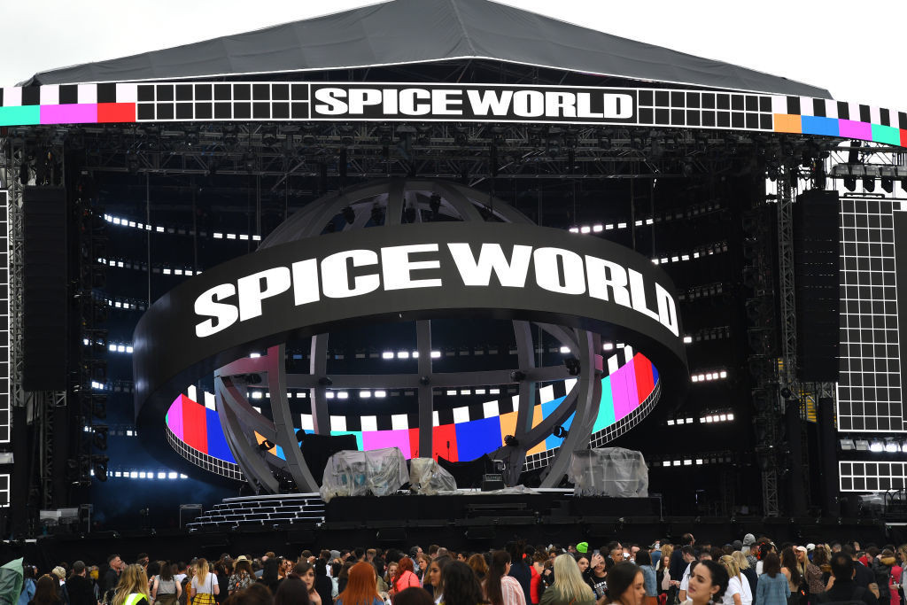 Momentul în care fanii pleacă de la primul concert Spice Girls după 7 ani. Ce i-a nemulțumit