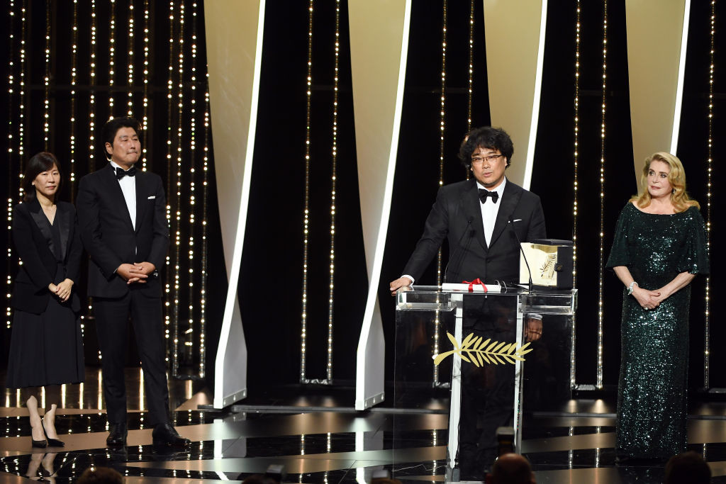 Cannes 2019. Filmul "Parasite", regizat de Bong Joon-Ho, a câştigat trofeul Palme d'Or