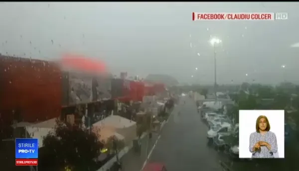 Apa Nova: În Pantelimon s-a înregistrat o ploaie ce apare o dată la 100 de ani