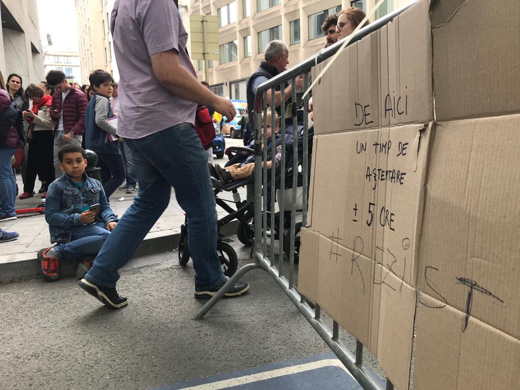 Biroul electoral pentru străinătate cere BEC să prelungească programul de votare pentru diaspora