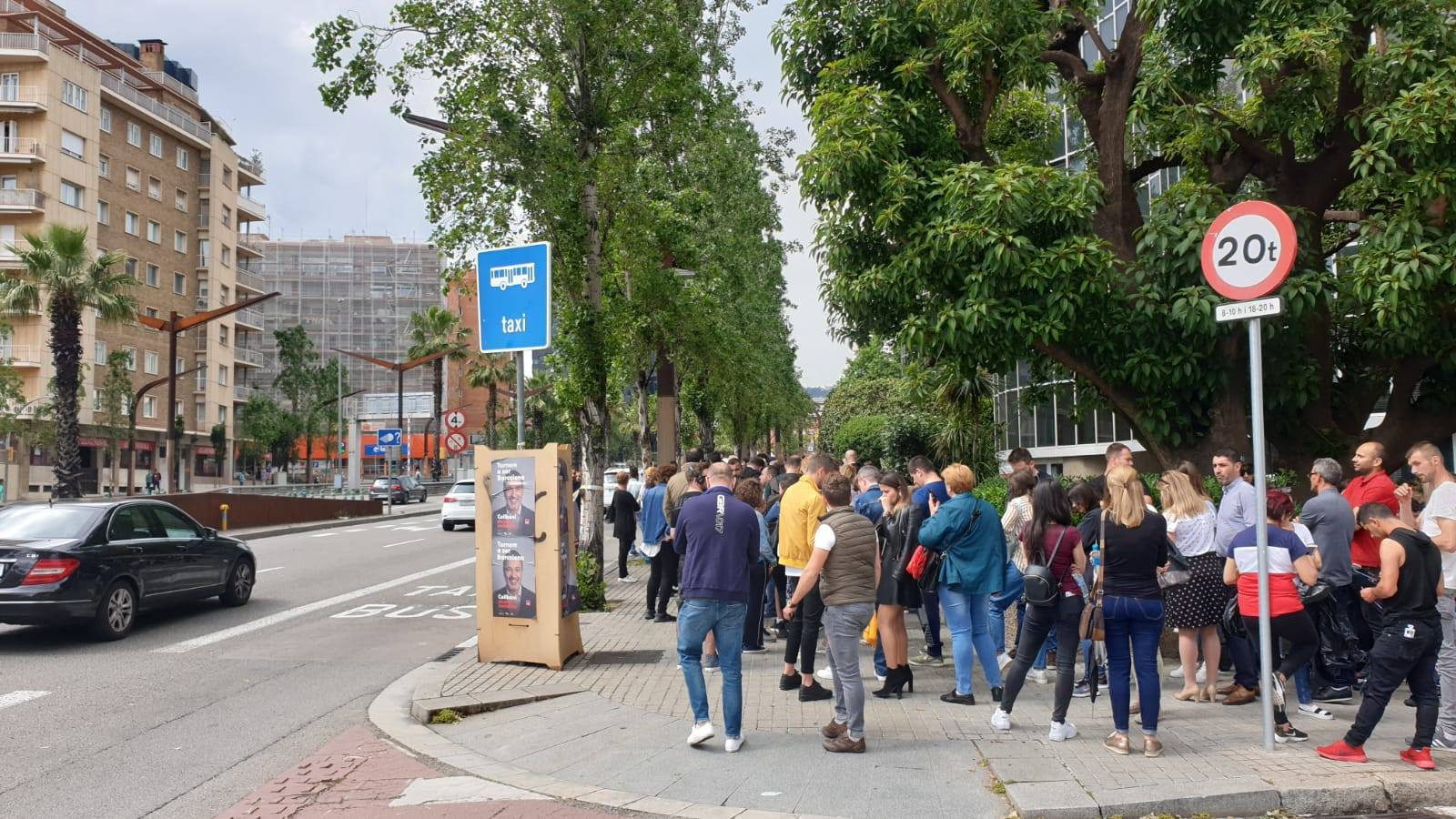 Alegeri europarlamentare. Coada Barcelona - 2