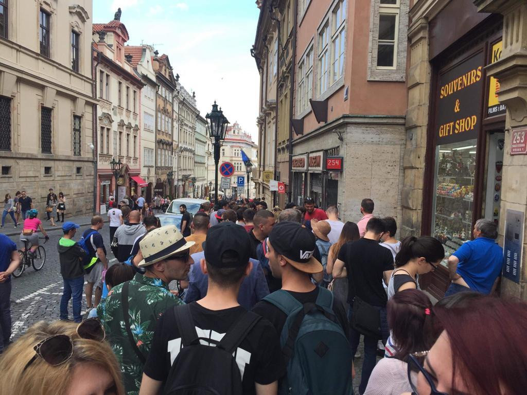 Alegeri europarlamentare. Coada Praga - 3