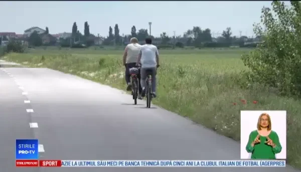 Doi bicicliști au fost loviți de un șofer băut, în Arad. Unul din ei a murit