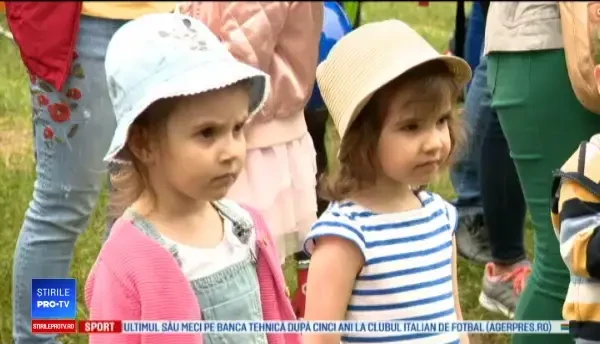 "Țup" și "Întâmplări vindecătoare", cărți cu soluţii pentru probleme mari ale celor mici