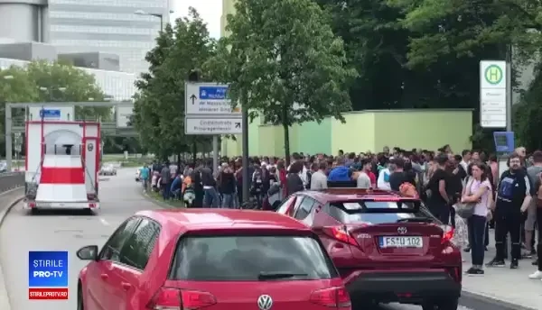 Coadă interminabilă la vot în Germania. Imaginile zilei, filmate în Munchen. VIDEO