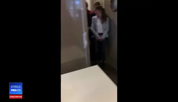 Românii stau la coadă pentru a vota în Toulouse