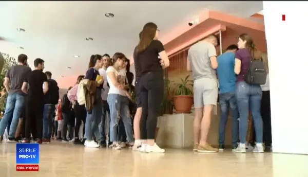 Bătrânul de 85 de ani care a venit din America special ca să voteze în țară