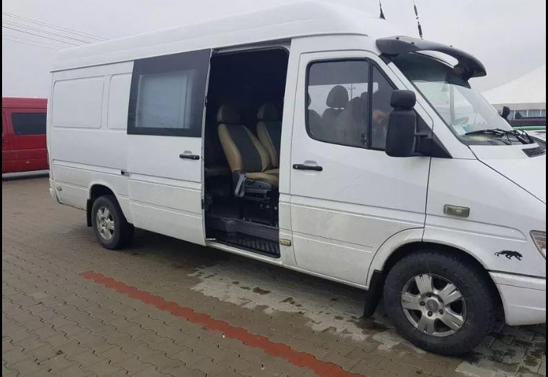 FORT denunță transportul ilegal de persoane și bunuri