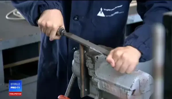 Cu puțin timp înainte de Evaluarea Națională, planurile absolvenților sunt date peste cap