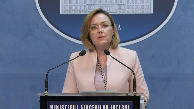 Reacția lui Carmen Dan, după ce a aflat că sora sa i-ar fi folosit numele pentru a înșela oameni. Fostul ministru, audiat