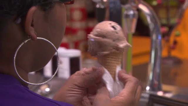 Consumul de alimente ultra-procesate creşte riscul de moarte prematură