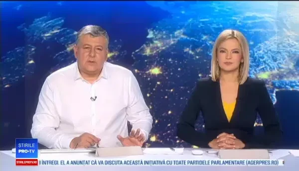 Momentul în care un polițist salvează o fetiță de 2 ani din calea unui camion de gunoi