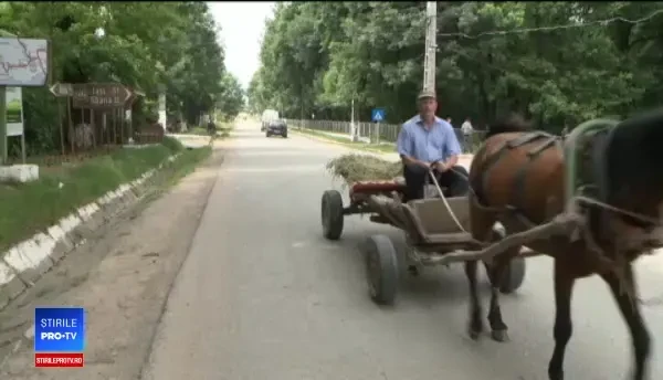 Programul prin care fiecare comună ar putea avea ambulanţă. "Ne mor pacienţii pe drum"