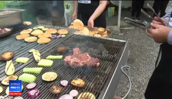 Motivul pentru care românii îşi fac ferme de bizoni. Preţul uriaş cu care se vinde carnea