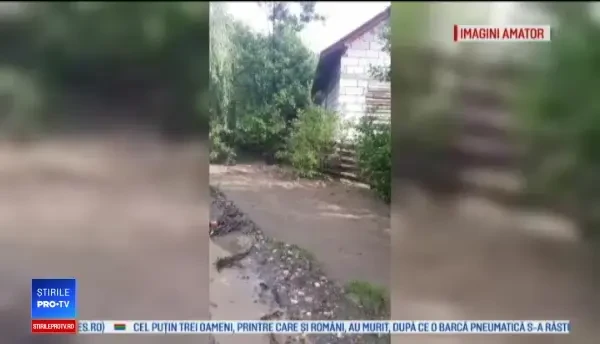 34 de localităţi din 12 judeţe, afectate de viituri şi inundaţii în ultimele 24 de ore