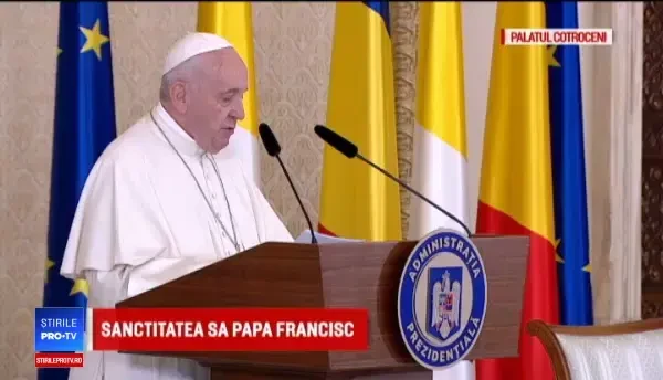 Papa Francisc: „Mă bucur să mă aflu în frumoasa dumneavoastră ţară”