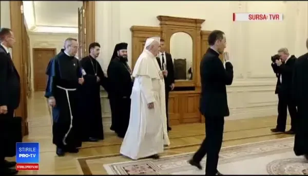 Papa Francisc, mesaj pentru credincioşii ortodocşi. Ce i-a răspuns Patriarhul Daniel
