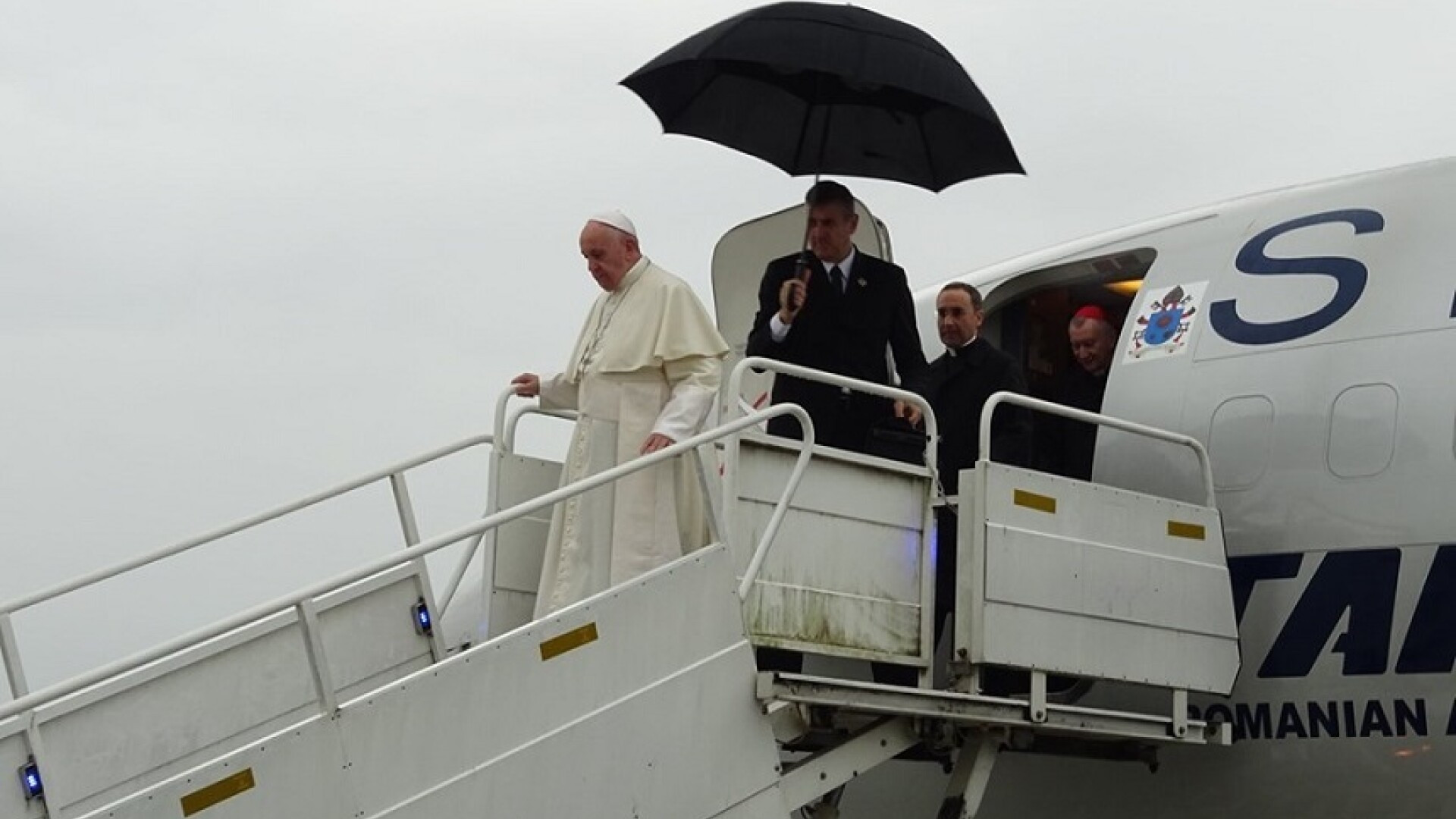 Papa Francisc aeroport T&acirc;rgu Mureș