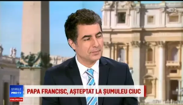 Momentul sosirii Papei Francisc la Şumuleu Ciuc. Reacţia zecilor de mii de pelerini