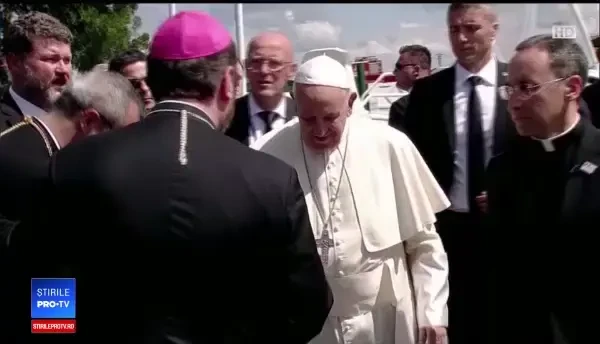 Papa Francisc le-a cerut iertare romilor, la Blaj. Comparații biblice cu Cain și Abel