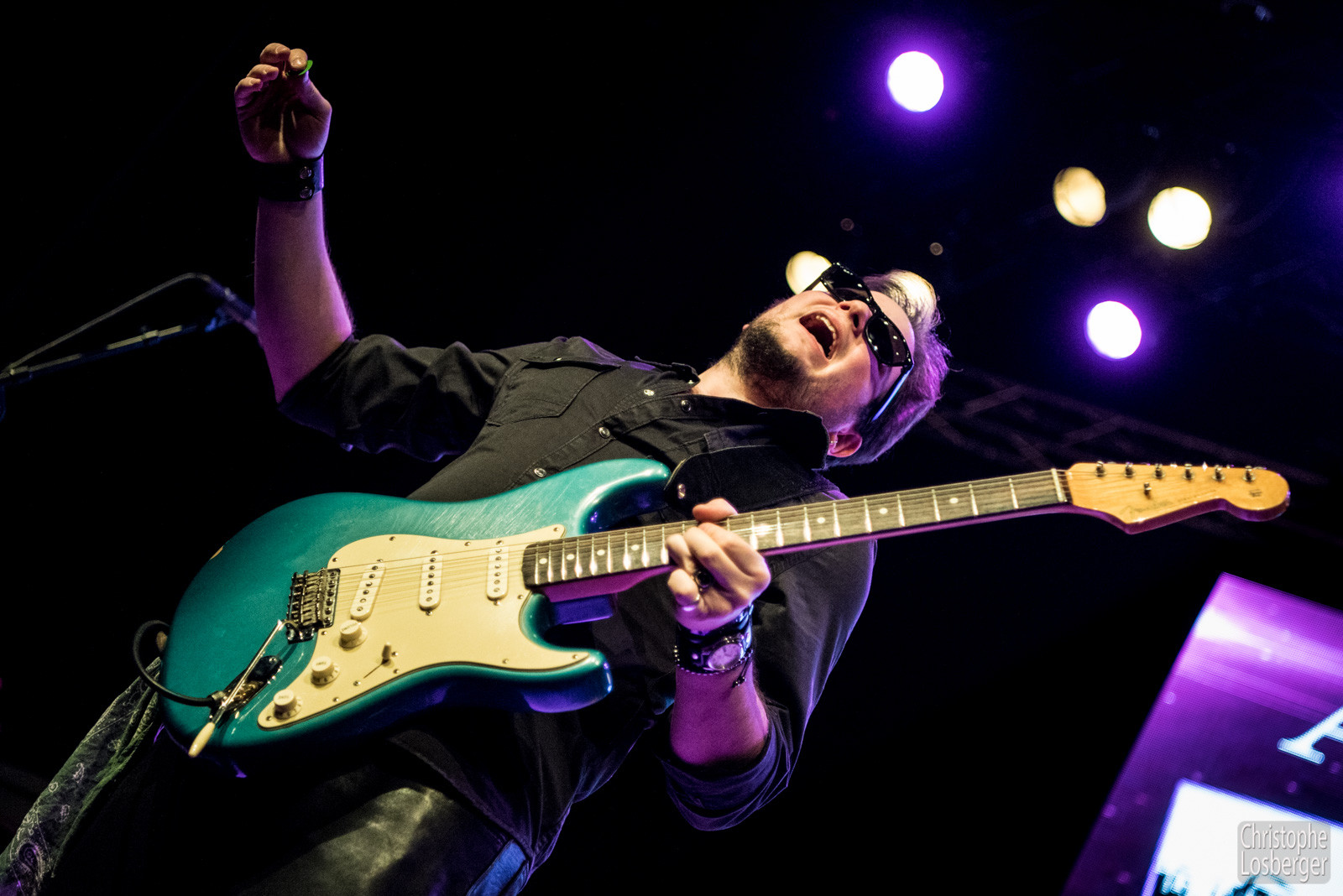 Silviu Dan Iliescu, AXIS