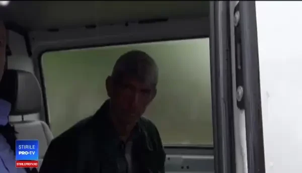 Și-a înjunghiat mortal partenera de viață, motivând că l-a atacat. Ce a făcut după crimă